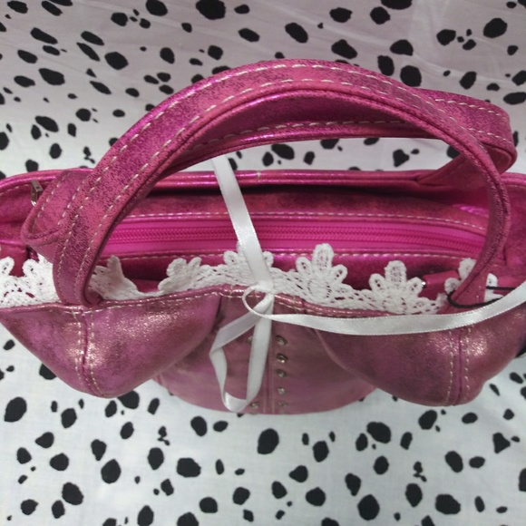 Purse🌟sold🌟 - Picture 2 of 2